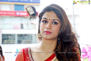 Shraddha Das Yes Mart Vizag