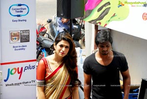 Shraddha Das Yes Mart Vizag