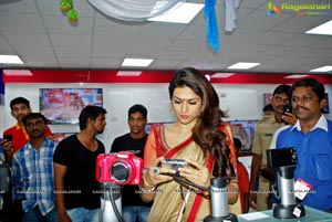 Shraddha Das Yes Mart Vizag