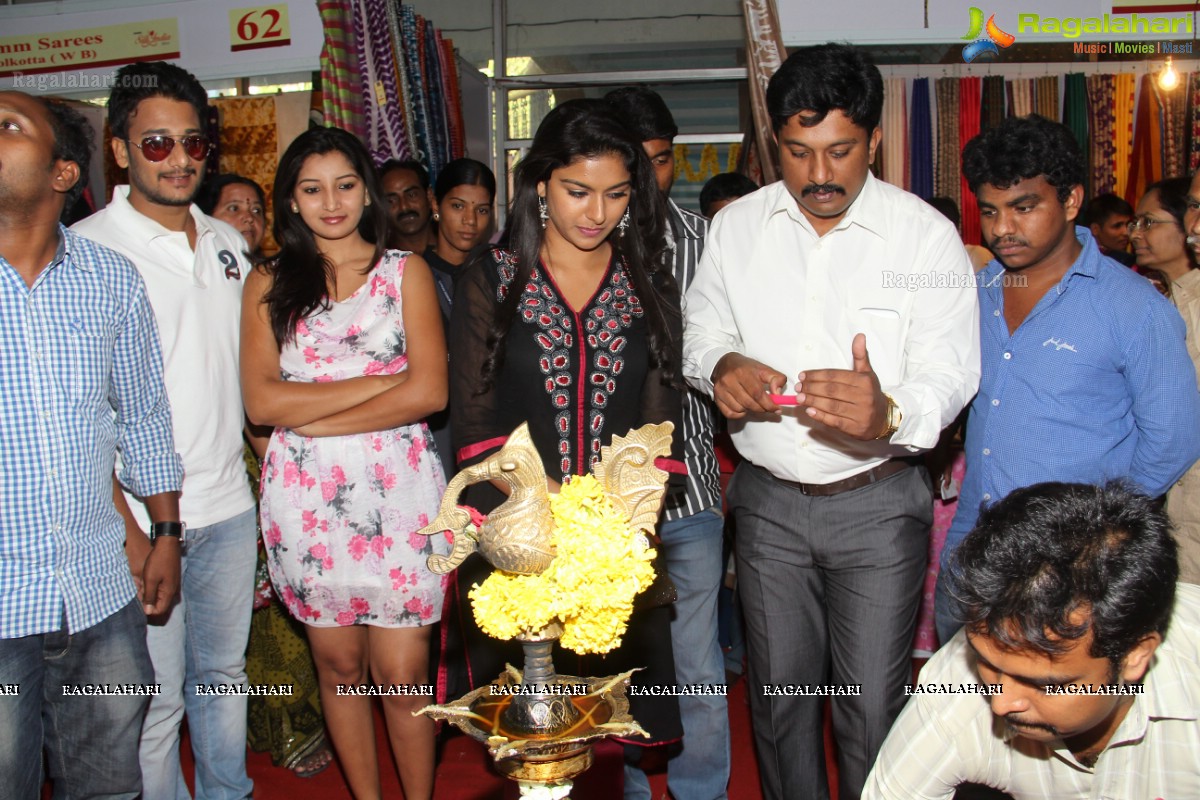 Silk India Expo 2014 Launch by Akshaya and Vinny