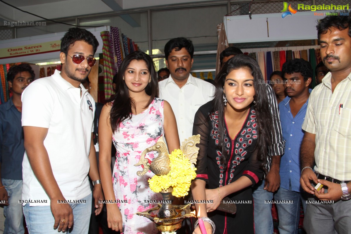 Silk India Expo 2014 Launch by Akshaya and Vinny