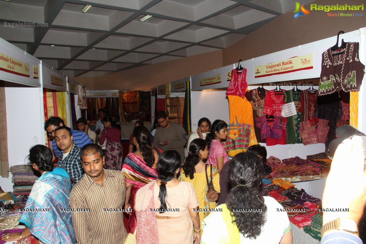 Silk India Expo 2014 Launch by Akshaya and Vinny