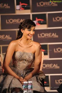 Sonam Kapoor LOreal