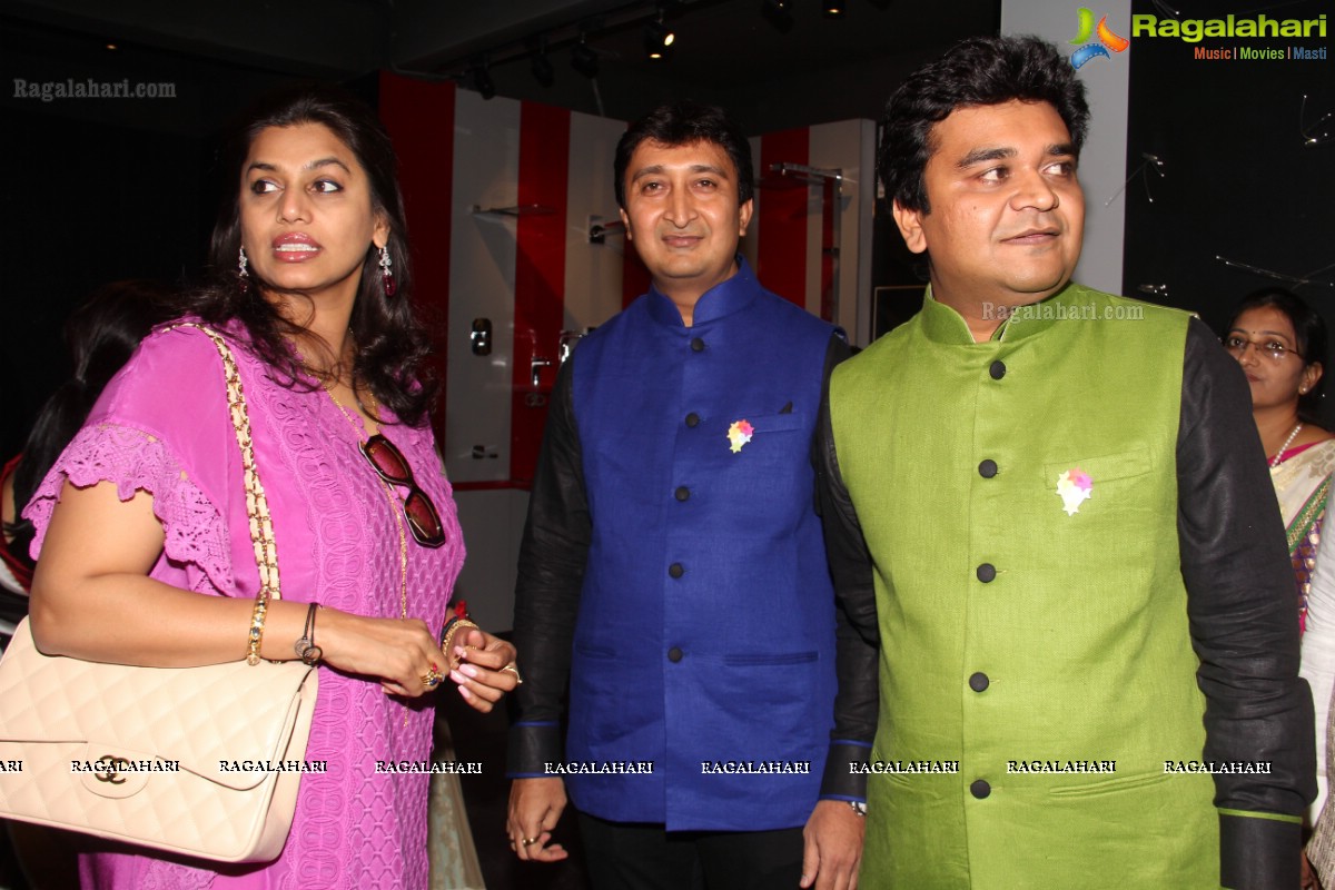 Pinky Reddy launches Stellar Bathware Studio, Hyderabad