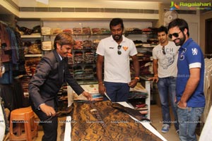 Sunrisers Team at Manyavar