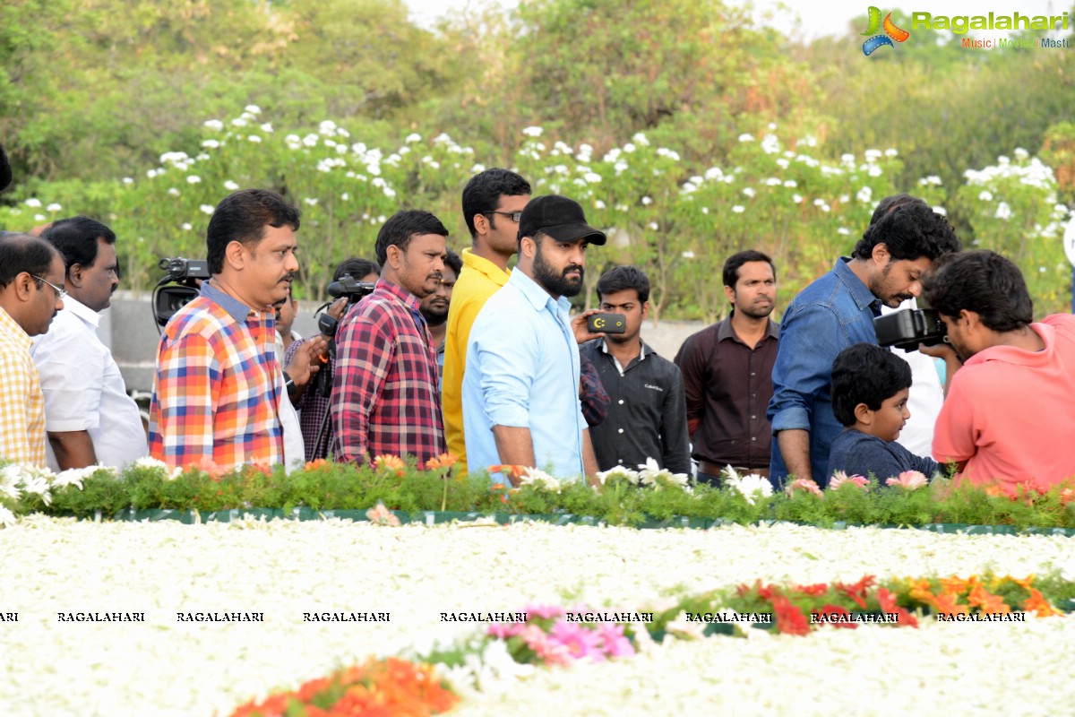 Nandamuri Family Members at NTR Ghat