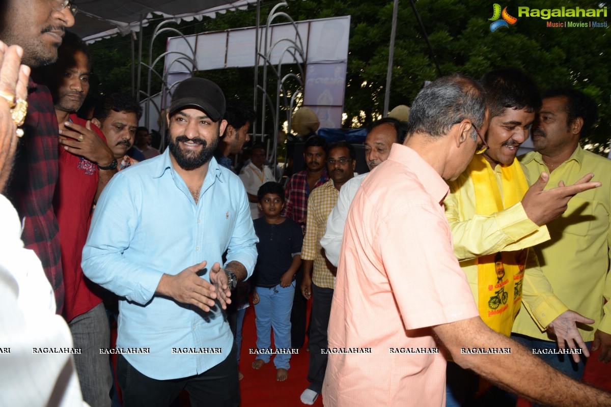 Nandamuri Family Members at NTR Ghat