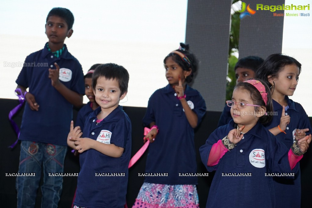IPL Sunrisers team members launch 'Hearing Impaired Girl Child Project' initiated by Apollo Hospitals & SAHI!