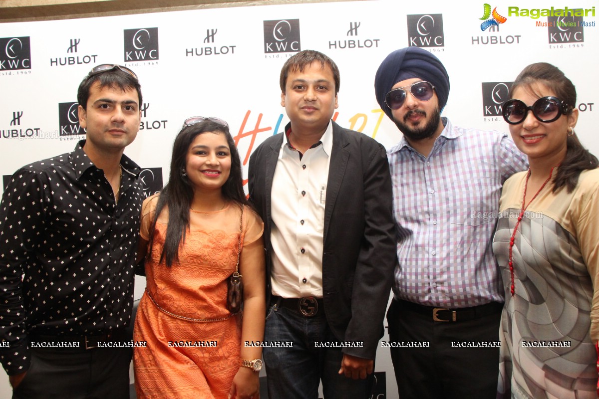 Launch of 'Hublot' at Kamal Watch Co. by Harbhajan Singh