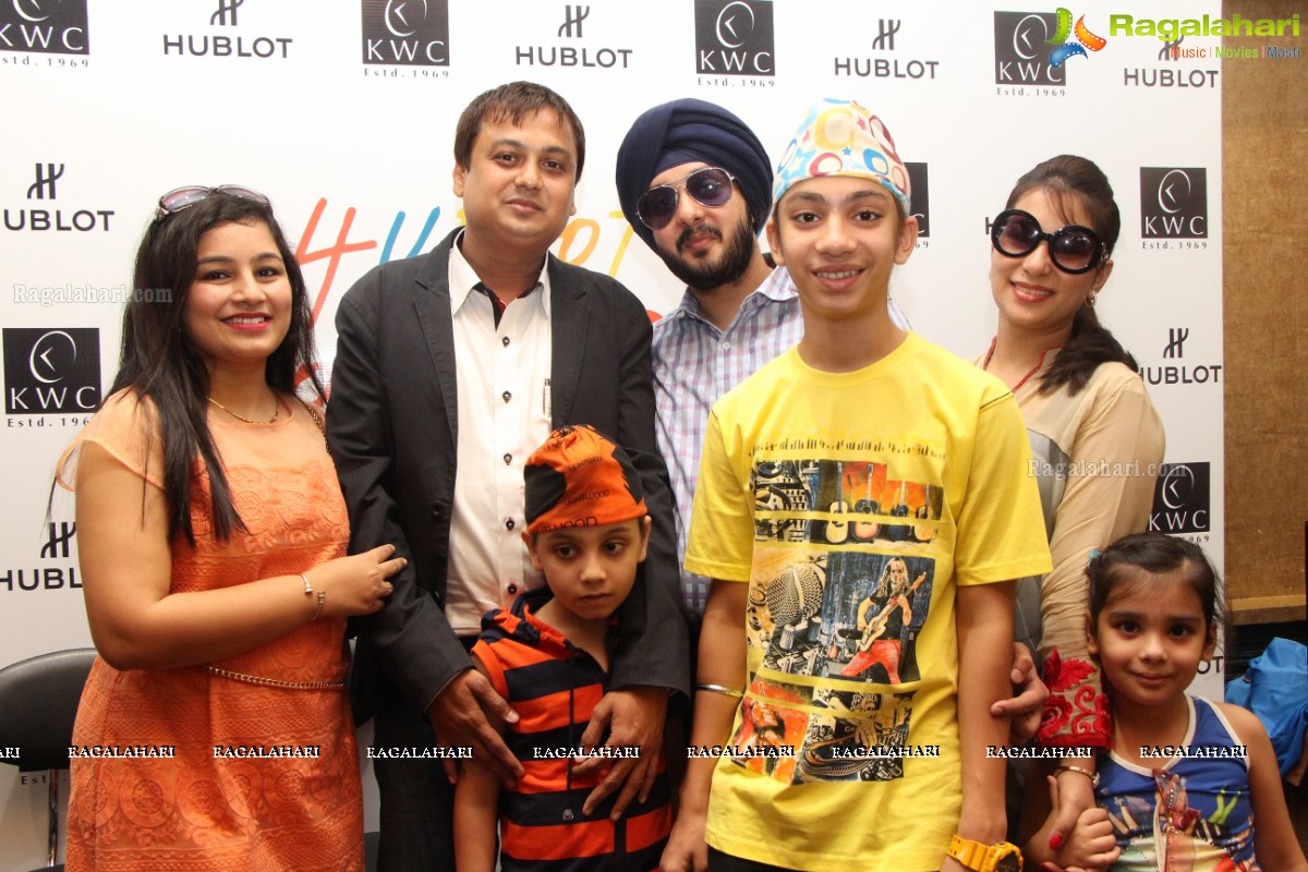 Launch of 'Hublot' at Kamal Watch Co. by Harbhajan Singh