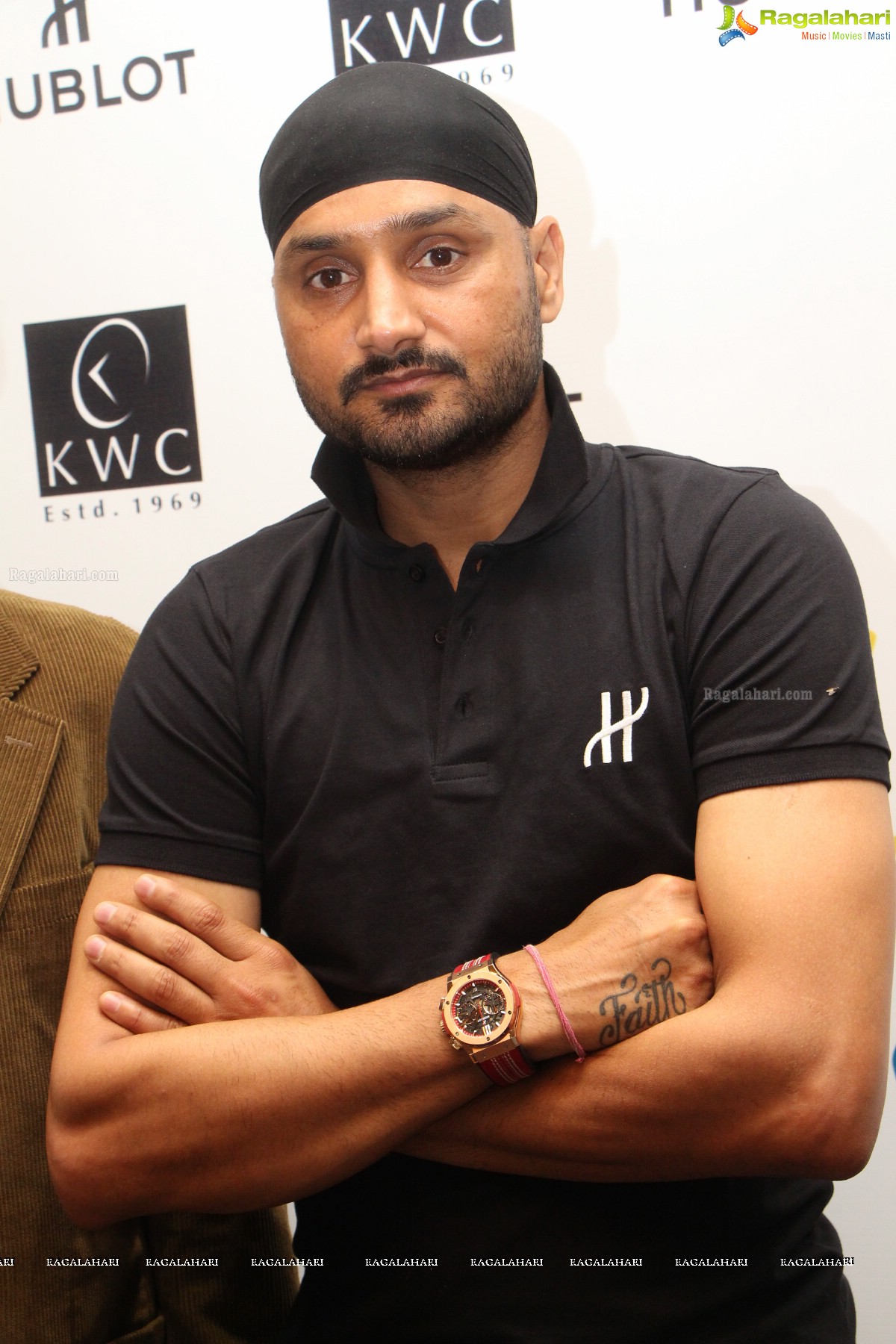 Launch of 'Hublot' at Kamal Watch Co. by Harbhajan Singh