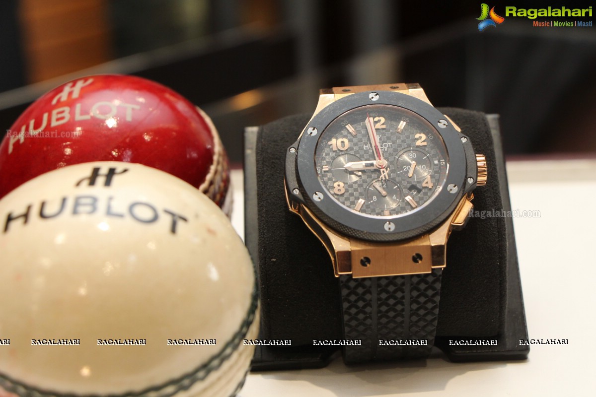 Launch of 'Hublot' at Kamal Watch Co. by Harbhajan Singh