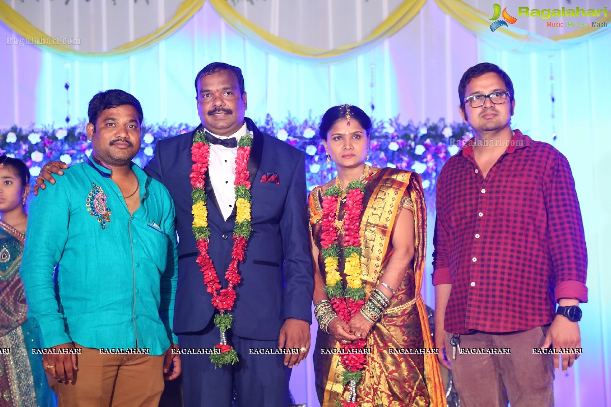 Grand Wedding Reception of Harinath (Manager of Priyamani, Rakul Preet Singh, Isha Chawla, Shanvi & Sandeep) and Krishna Veni