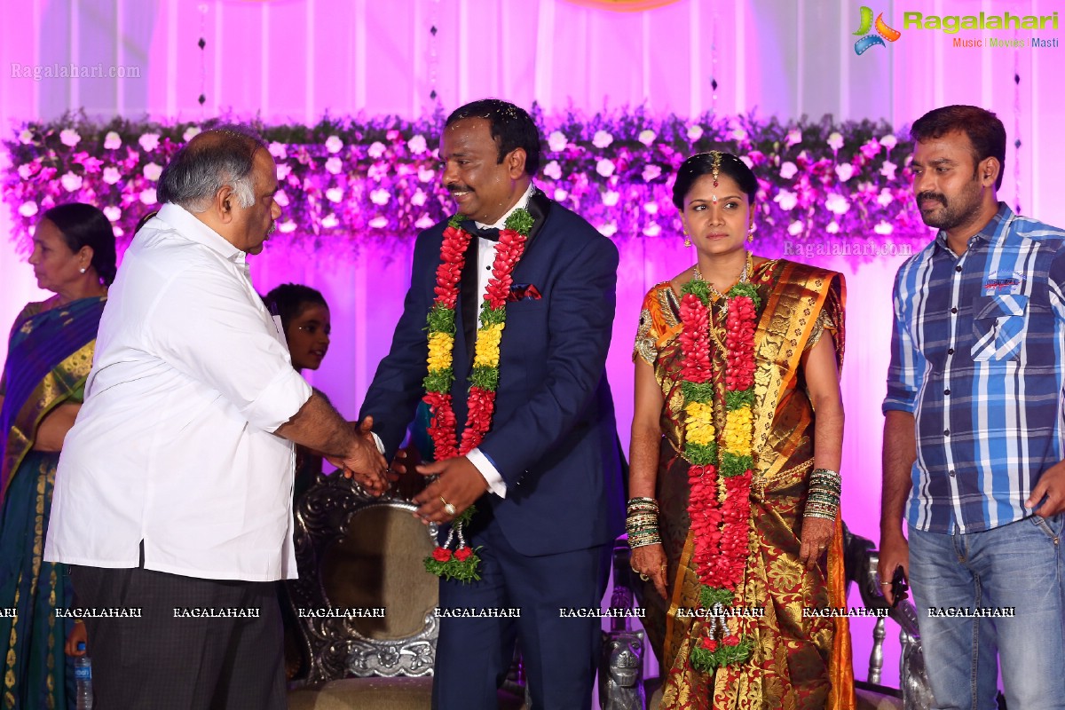 Grand Wedding Reception of Harinath (Manager of Priyamani, Rakul Preet Singh, Isha Chawla, Shanvi & Sandeep) and Krishna Veni