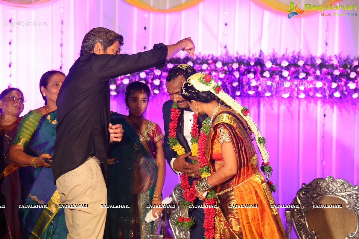 Grand Wedding Reception of Harinath (Manager of Priyamani, Rakul Preet Singh, Isha Chawla, Shanvi & Sandeep) and Krishna Veni