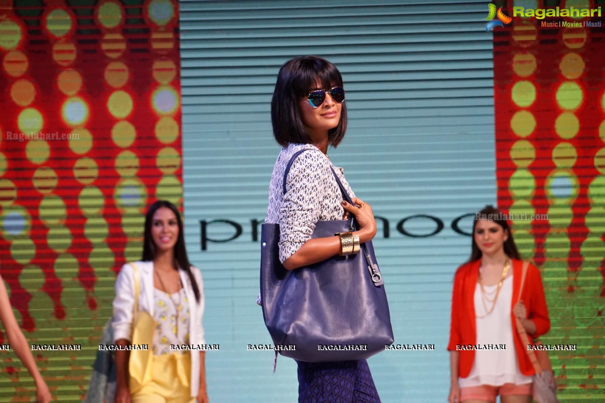 Summer Fashion Showcase at The Forum Sujana Mall