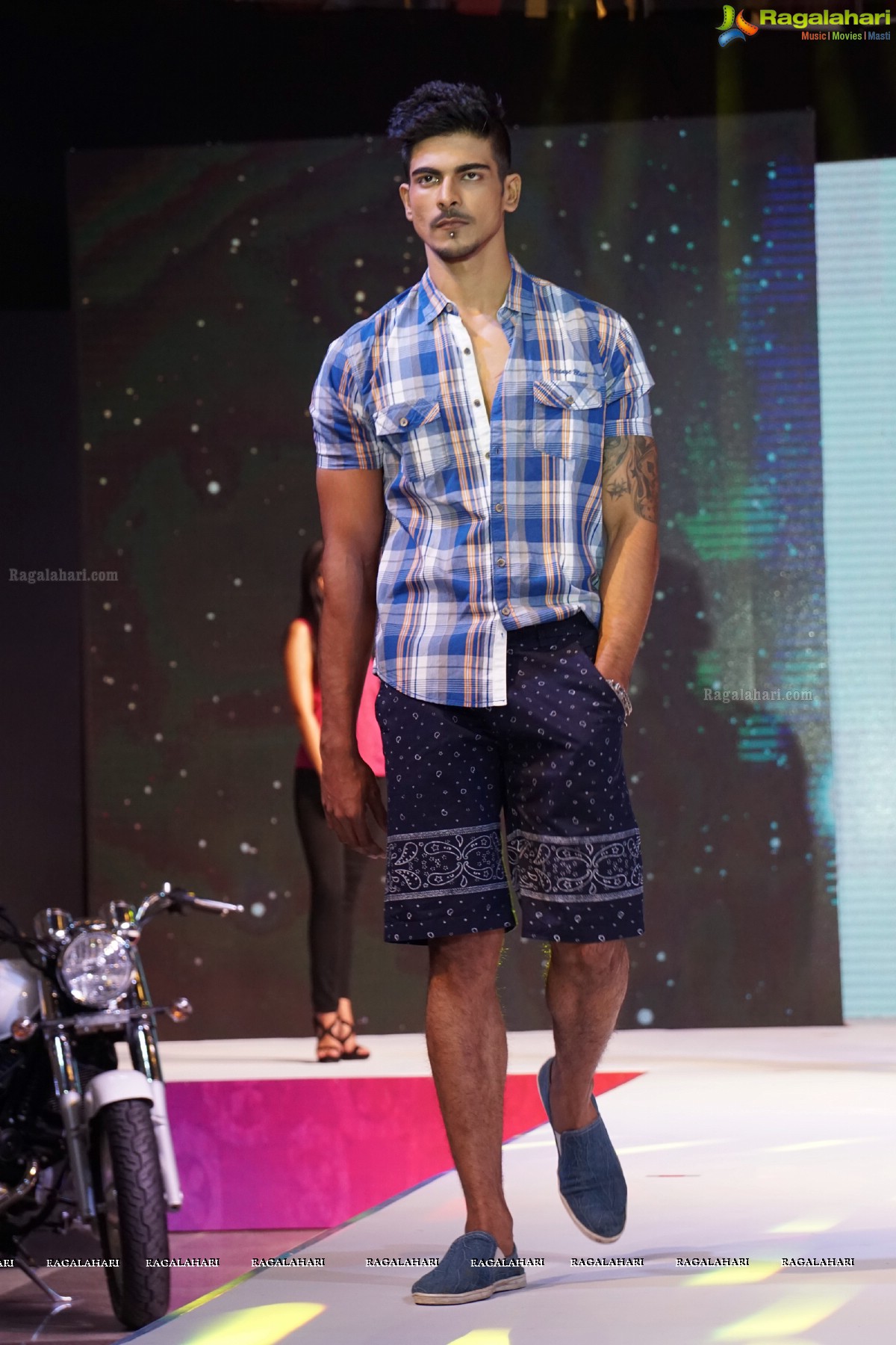 Summer Fashion Showcase at The Forum Sujana Mall