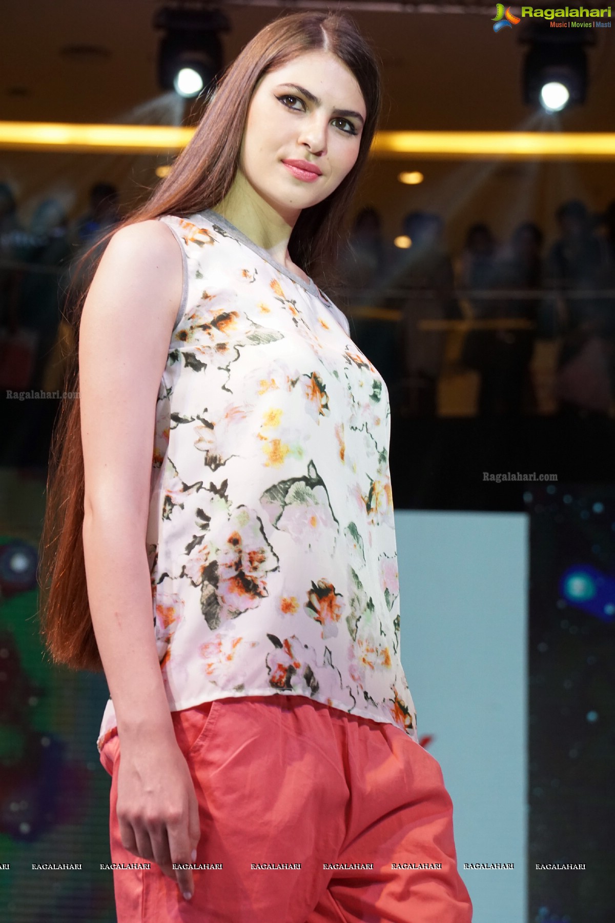 Summer Fashion Showcase at The Forum Sujana Mall