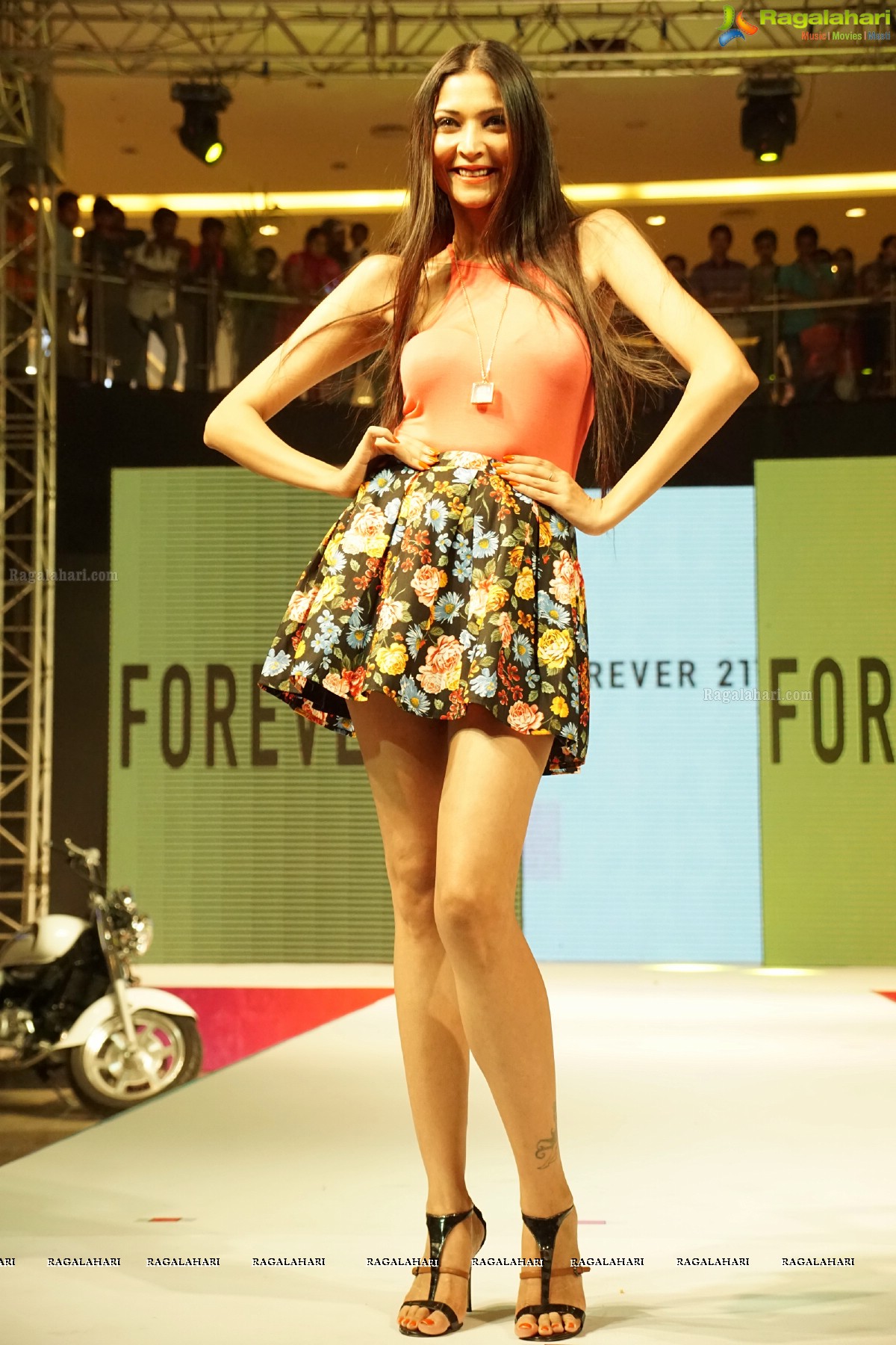 Summer Fashion Showcase at The Forum Sujana Mall