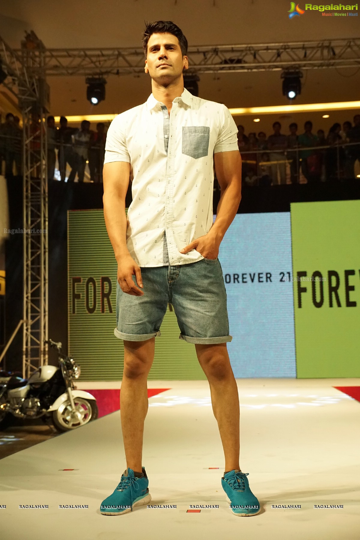 Summer Fashion Showcase at The Forum Sujana Mall