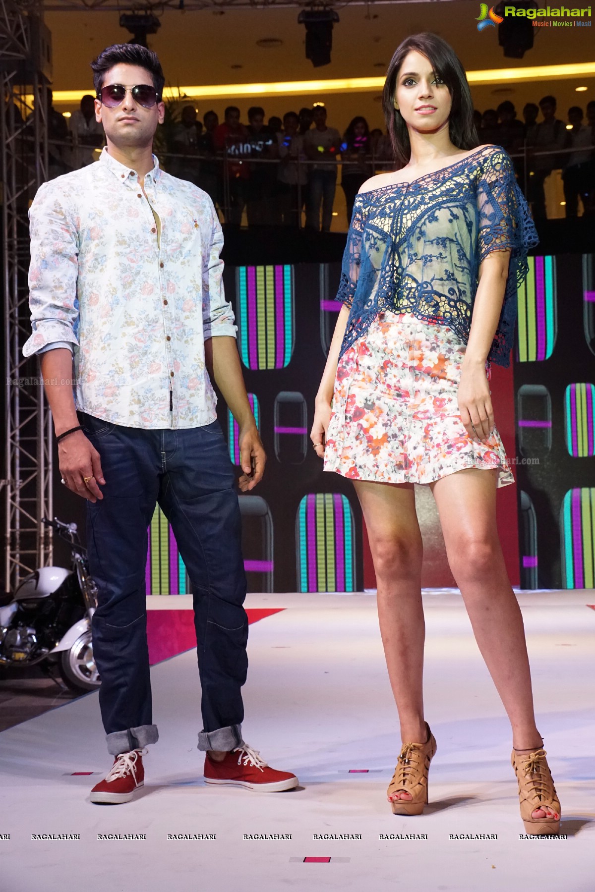 Summer Fashion Showcase at The Forum Sujana Mall