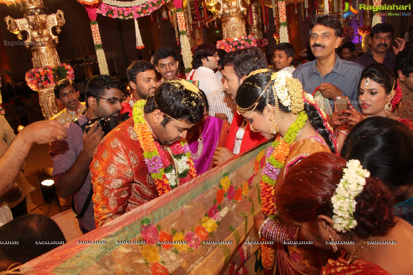 Grand Wedding of Dr. Supreeth Reddy-Dr. Shalini Reddy at HICC, Novotel, Hyderabad