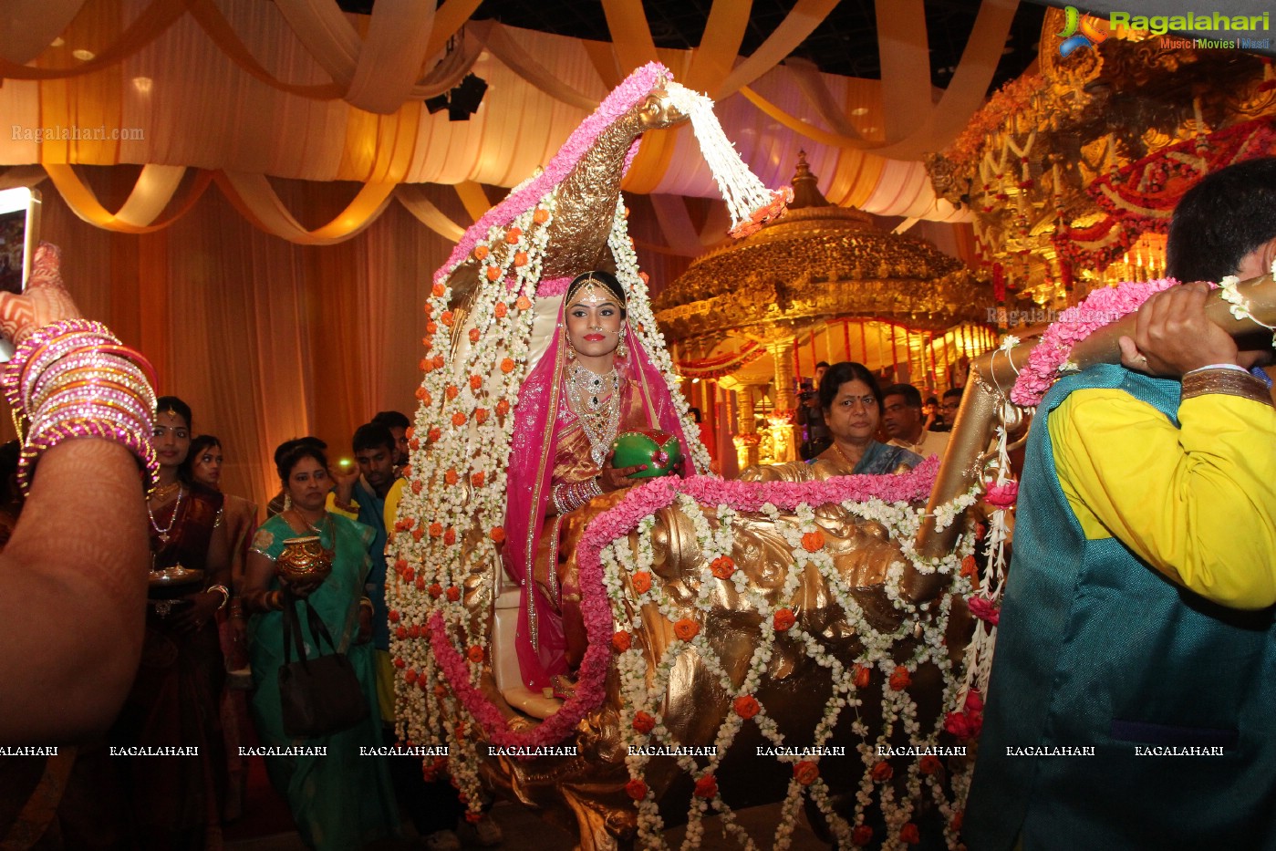 Grand Wedding of Dr. Supreeth Reddy-Dr. Shalini Reddy at HICC, Novotel, Hyderabad