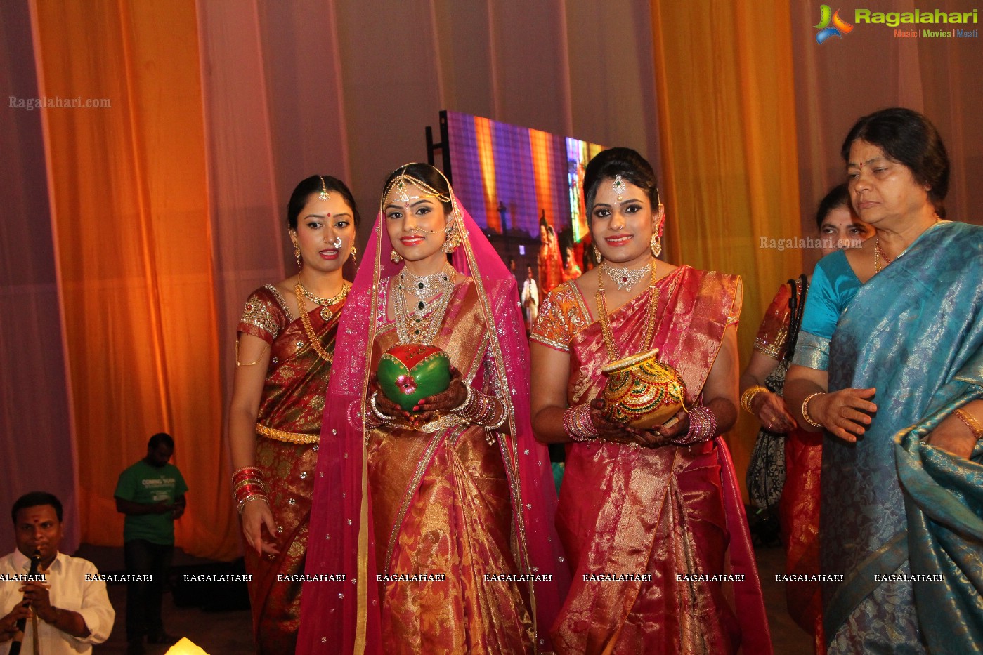 Grand Wedding of Dr. Supreeth Reddy-Dr. Shalini Reddy at HICC, Novotel, Hyderabad