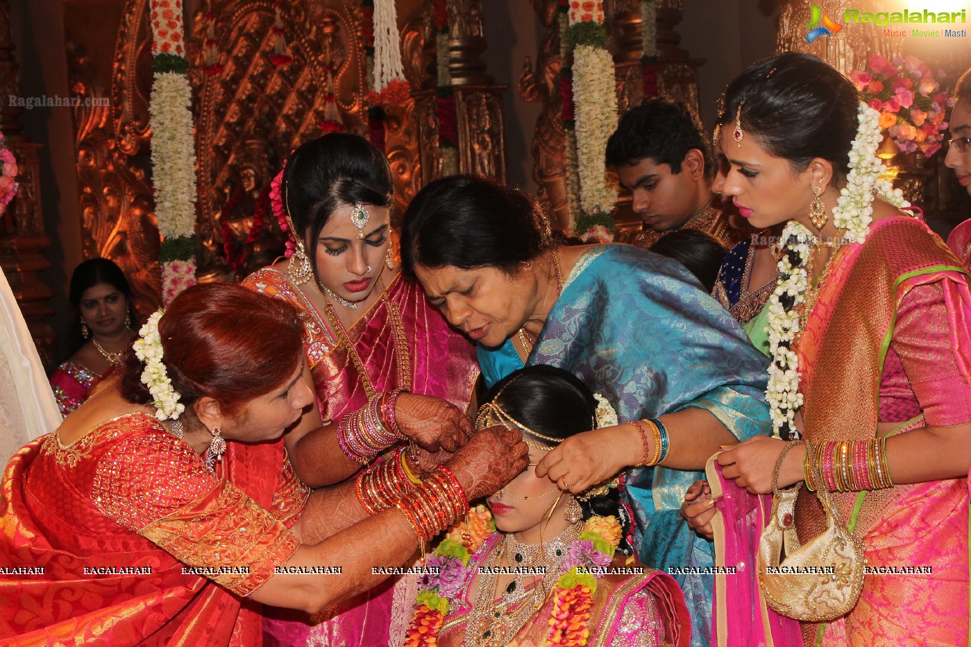 Grand Wedding of Dr. Supreeth Reddy-Dr. Shalini Reddy at HICC, Novotel, Hyderabad