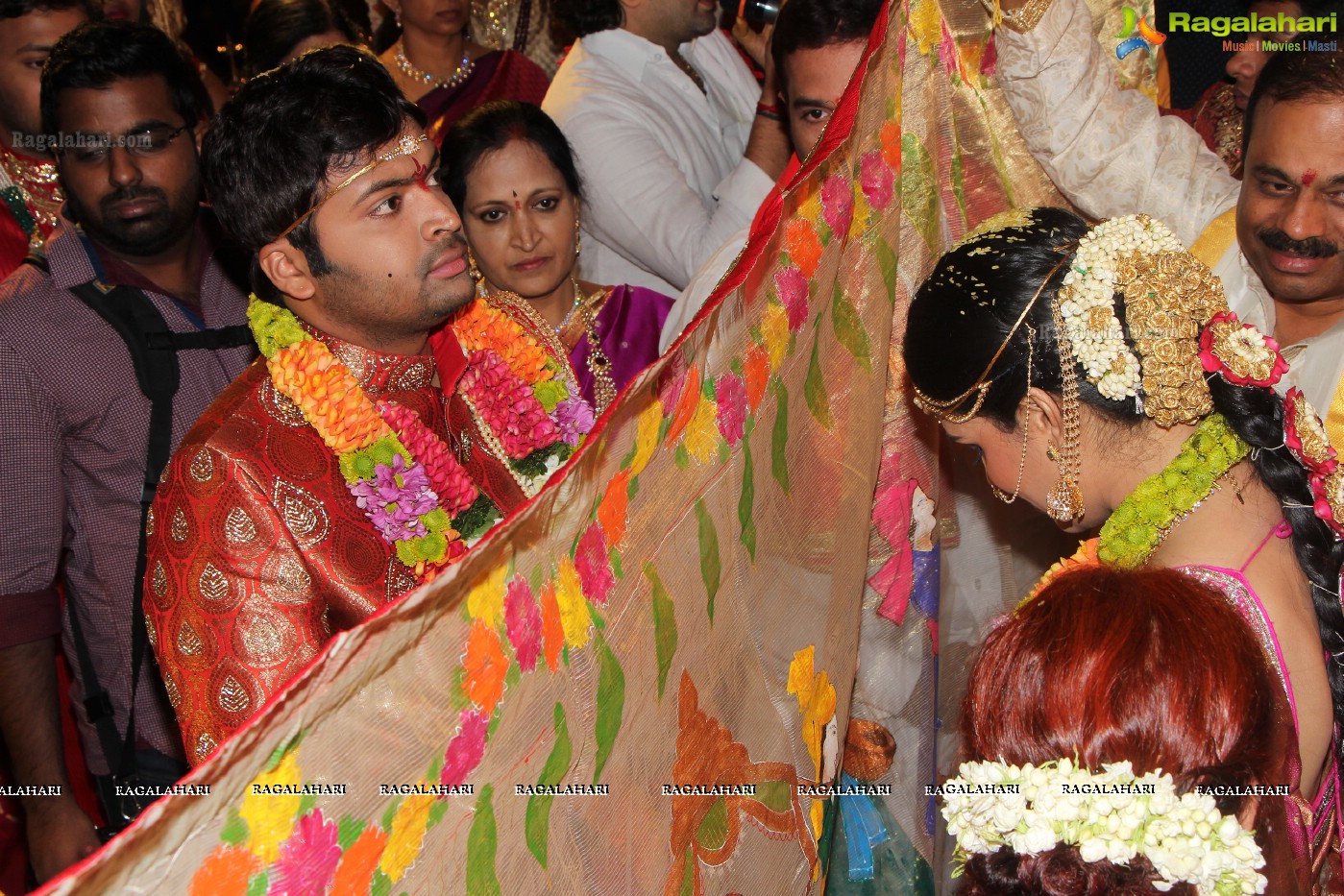 Grand Wedding of Dr. Supreeth Reddy-Dr. Shalini Reddy at HICC, Novotel, Hyderabad