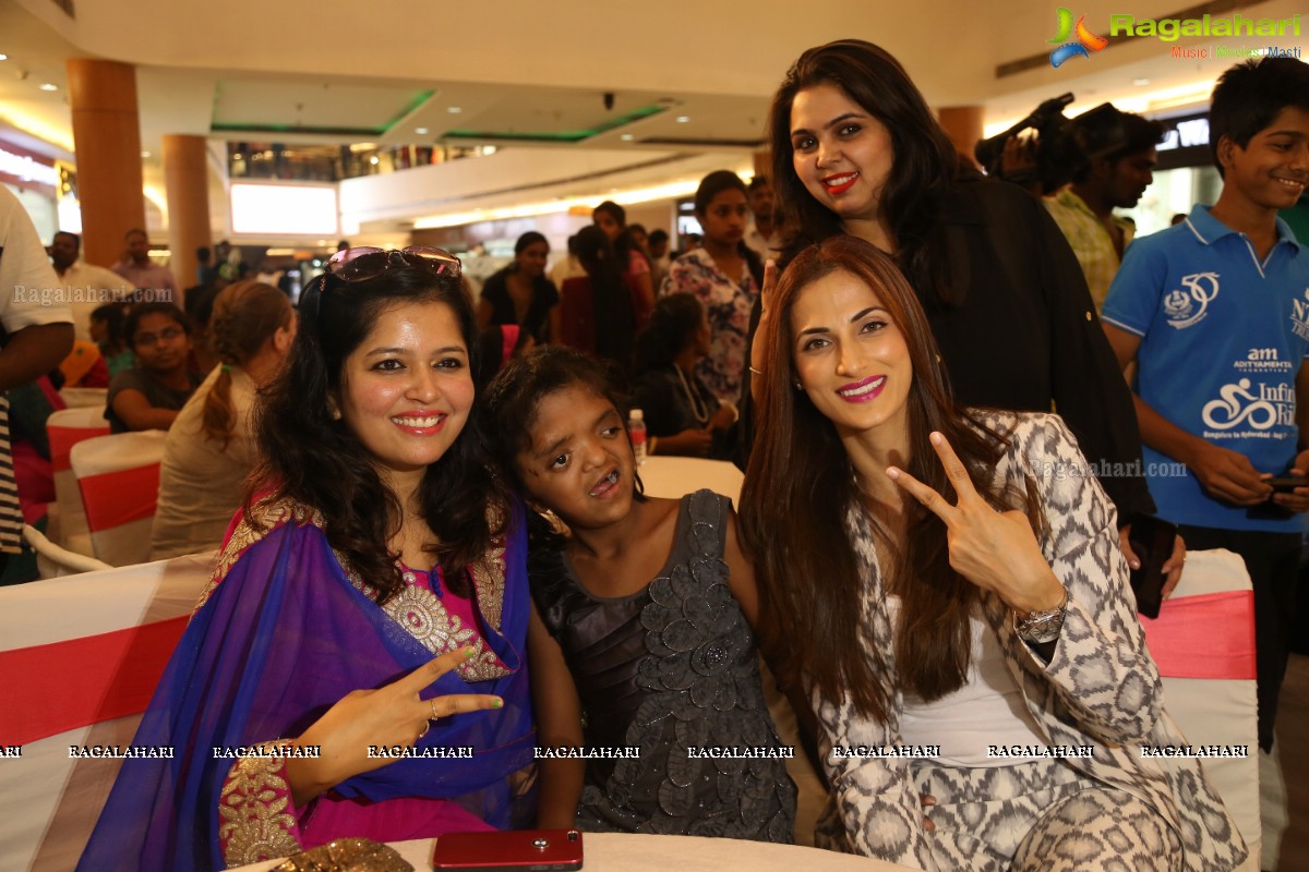 Shilpa Reddy and Regina Cassandra felicitates para-athletes of Aditya Mehta Foundation (AMF) at Inorbit Mall, Hyderabad