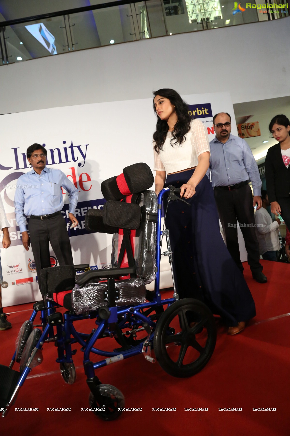 Shilpa Reddy and Regina Cassandra felicitates para-athletes of Aditya Mehta Foundation (AMF) at Inorbit Mall, Hyderabad