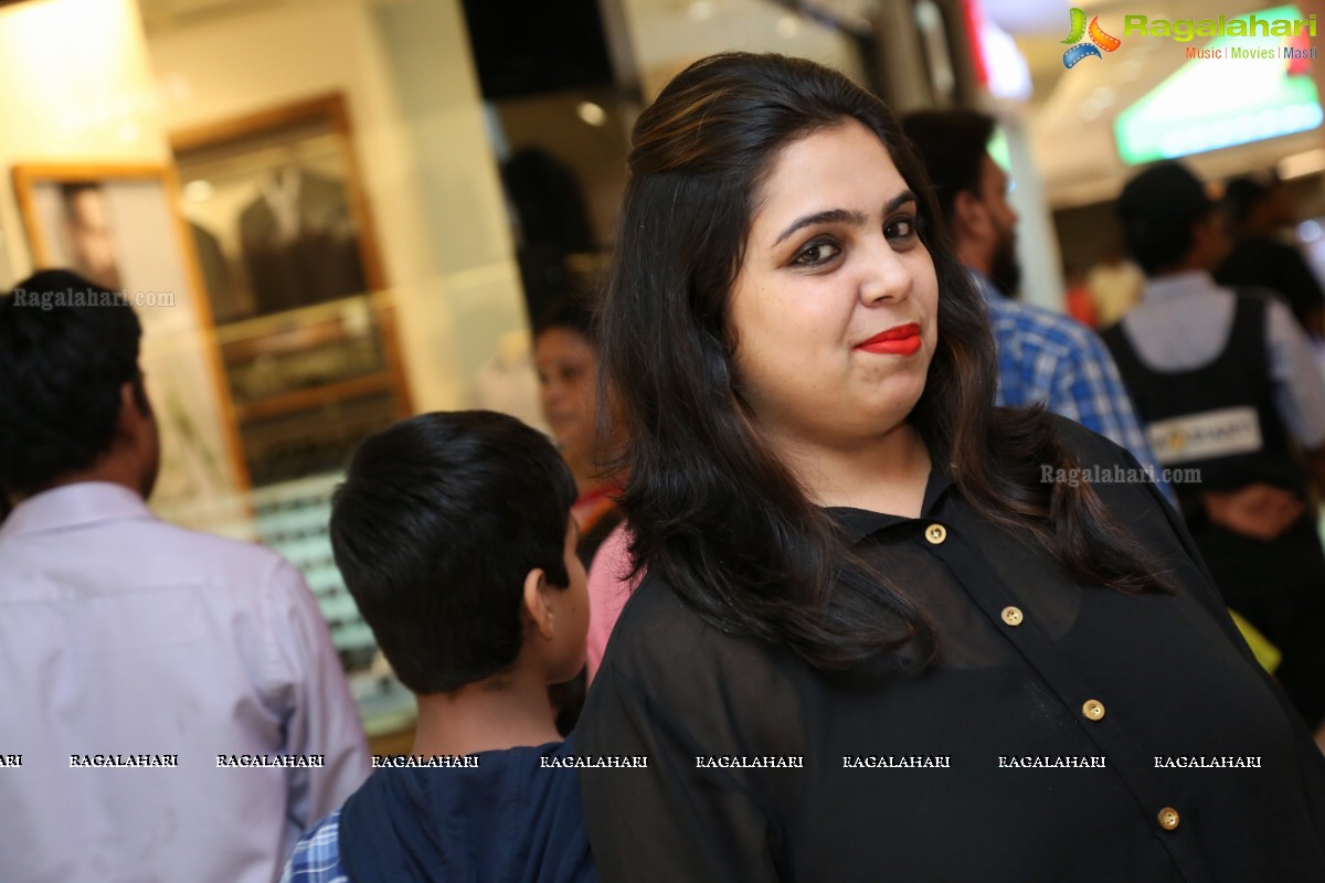 Shilpa Reddy and Regina Cassandra felicitates para-athletes of Aditya Mehta Foundation (AMF) at Inorbit Mall, Hyderabad