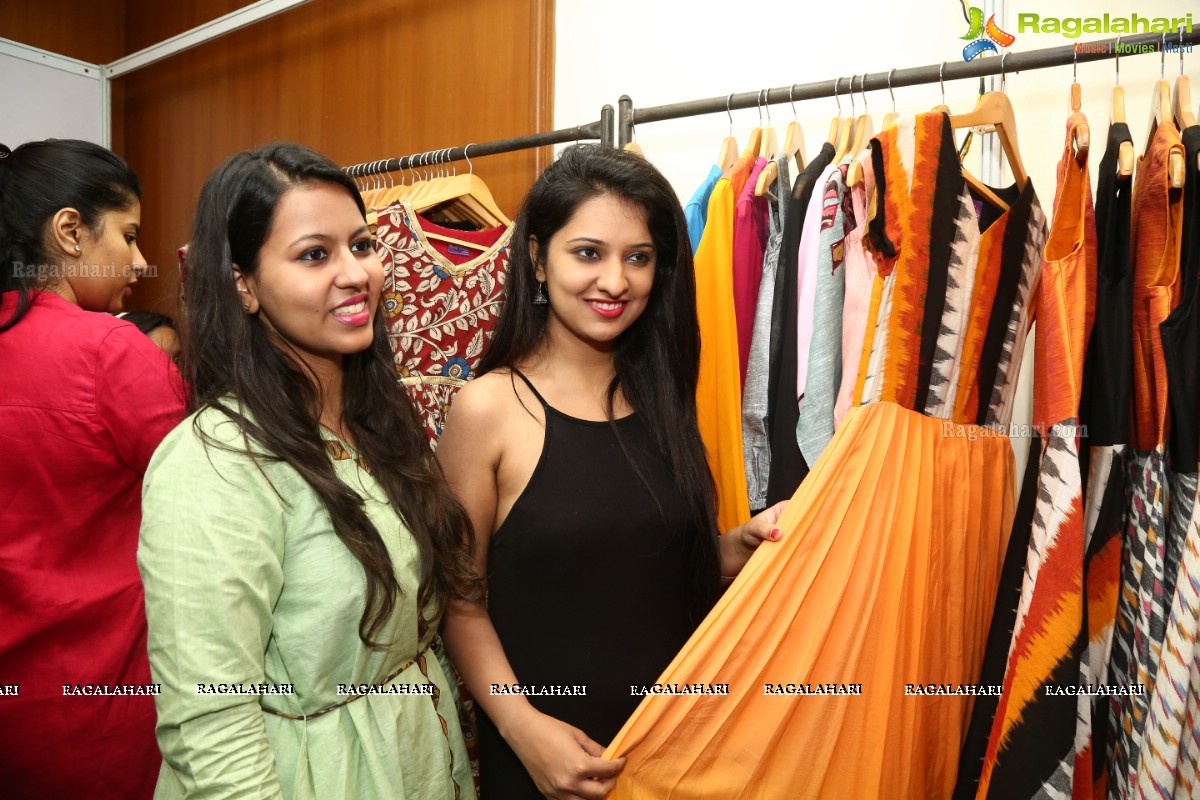 Grand Launch of Sashi Nahata's Akritti Elite Exhibition at Taj Deccan, Hyderabad