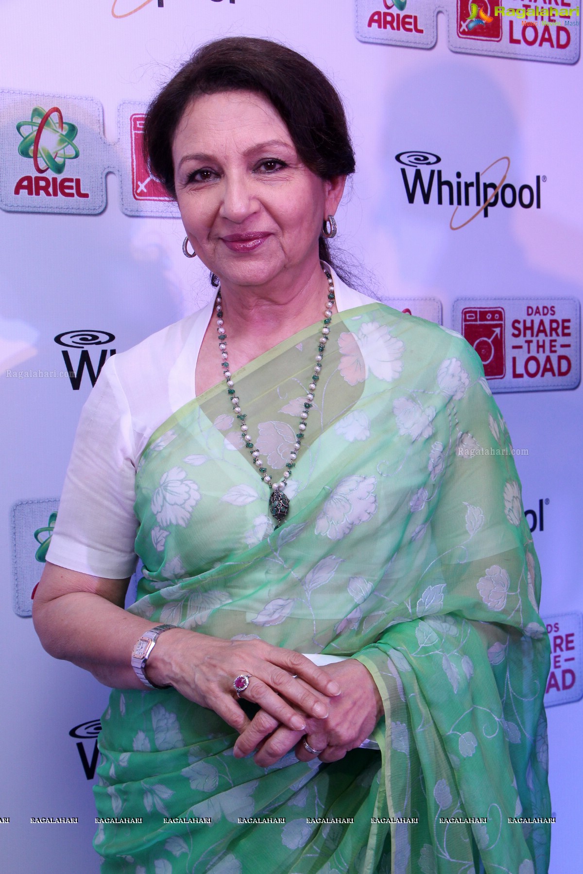 Sharmila Tagore and Soha Ali Khan at Ariel and Whirlpool Share The Load Press Meet