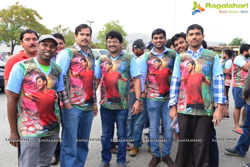 BayArea Mahesh Babu Fans Celebrates Premier Show of Brahmotsavam Movie in Milpitas, California