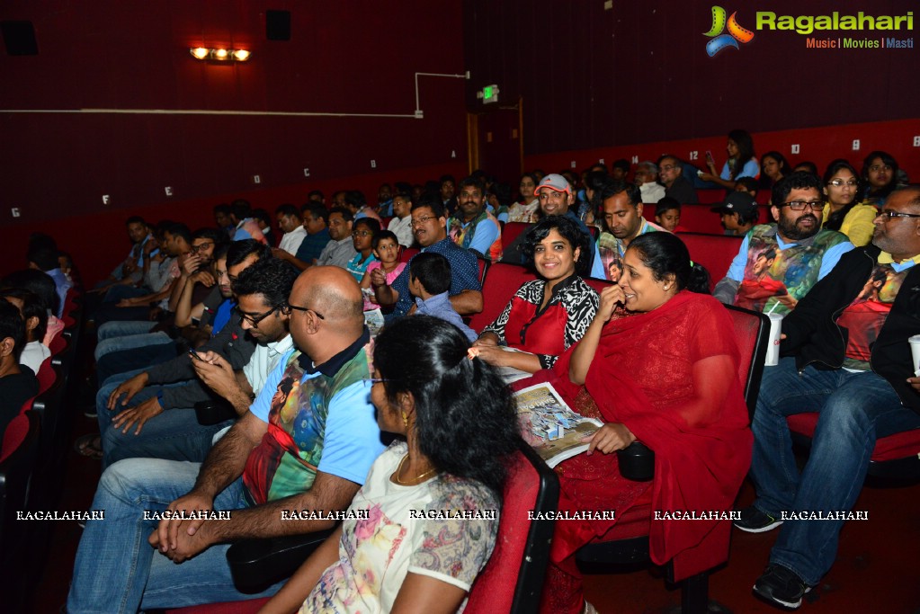 BayArea Mahesh Babu Fans Celebrates Premier Show of Brahmotsavam Movie in Milpitas, California