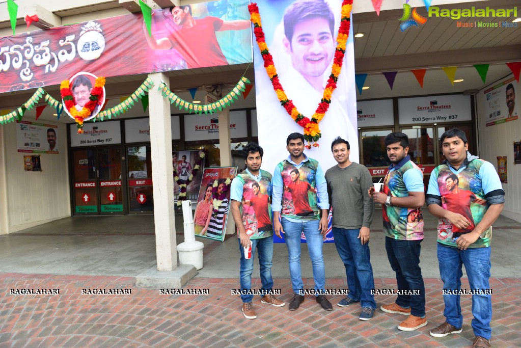 BayArea Mahesh Babu Fans Celebrates Premier Show of Brahmotsavam Movie in Milpitas, California