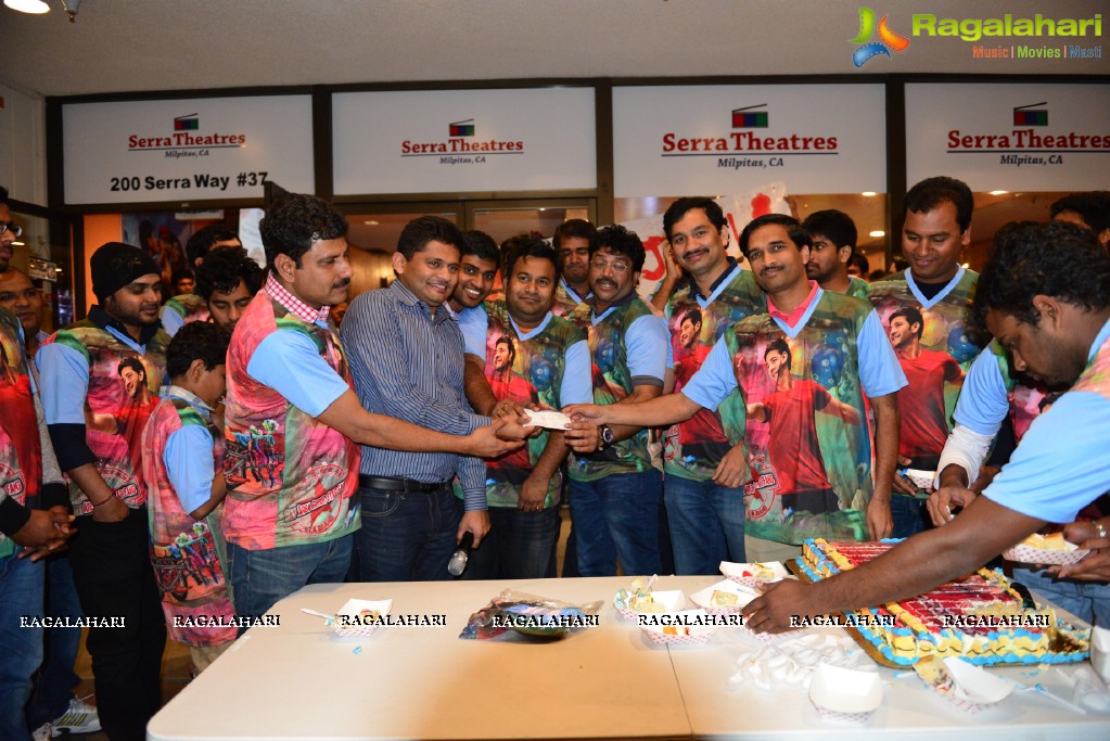 BayArea Mahesh Babu Fans Celebrates Premier Show of Brahmotsavam Movie in Milpitas, California