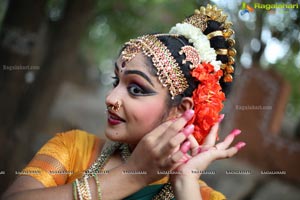 Kuchipudi Dance Chinamayi Mungara