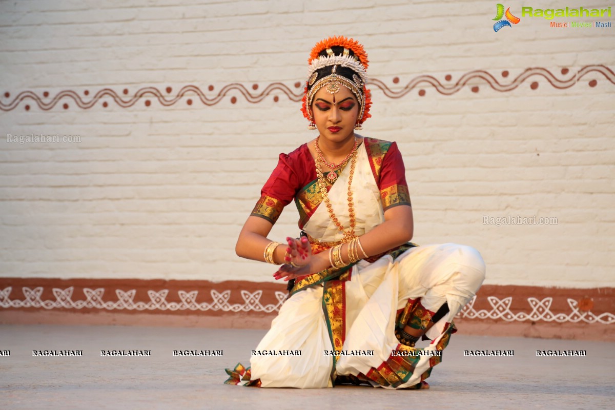 Kuchipudi Dance Recital of Chinamayi Mungara at Shilparamam, Hyderabad