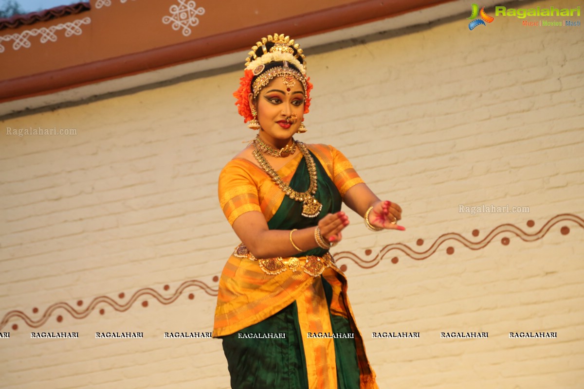 Kuchipudi Dance Recital of Chinamayi Mungara at Shilparamam, Hyderabad