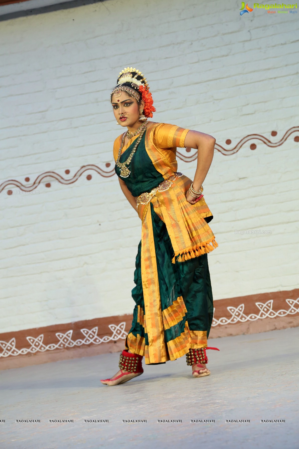 Kuchipudi Dance Recital of Chinamayi Mungara at Shilparamam, Hyderabad