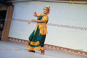 Kuchipudi Dance Chinamayi Mungara