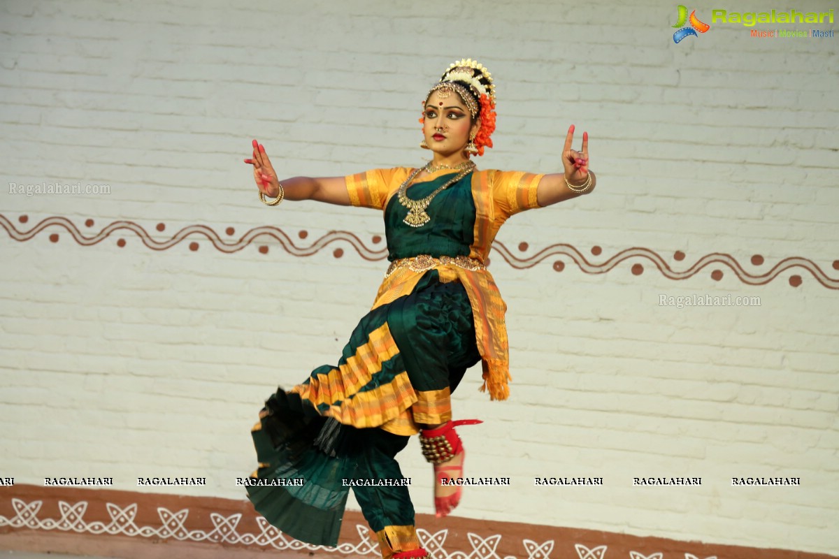 Kuchipudi Dance Recital of Chinamayi Mungara at Shilparamam, Hyderabad