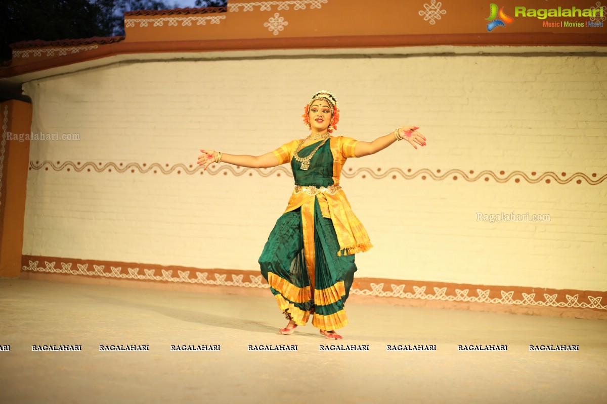 Kuchipudi Dance Recital of Chinamayi Mungara at Shilparamam, Hyderabad