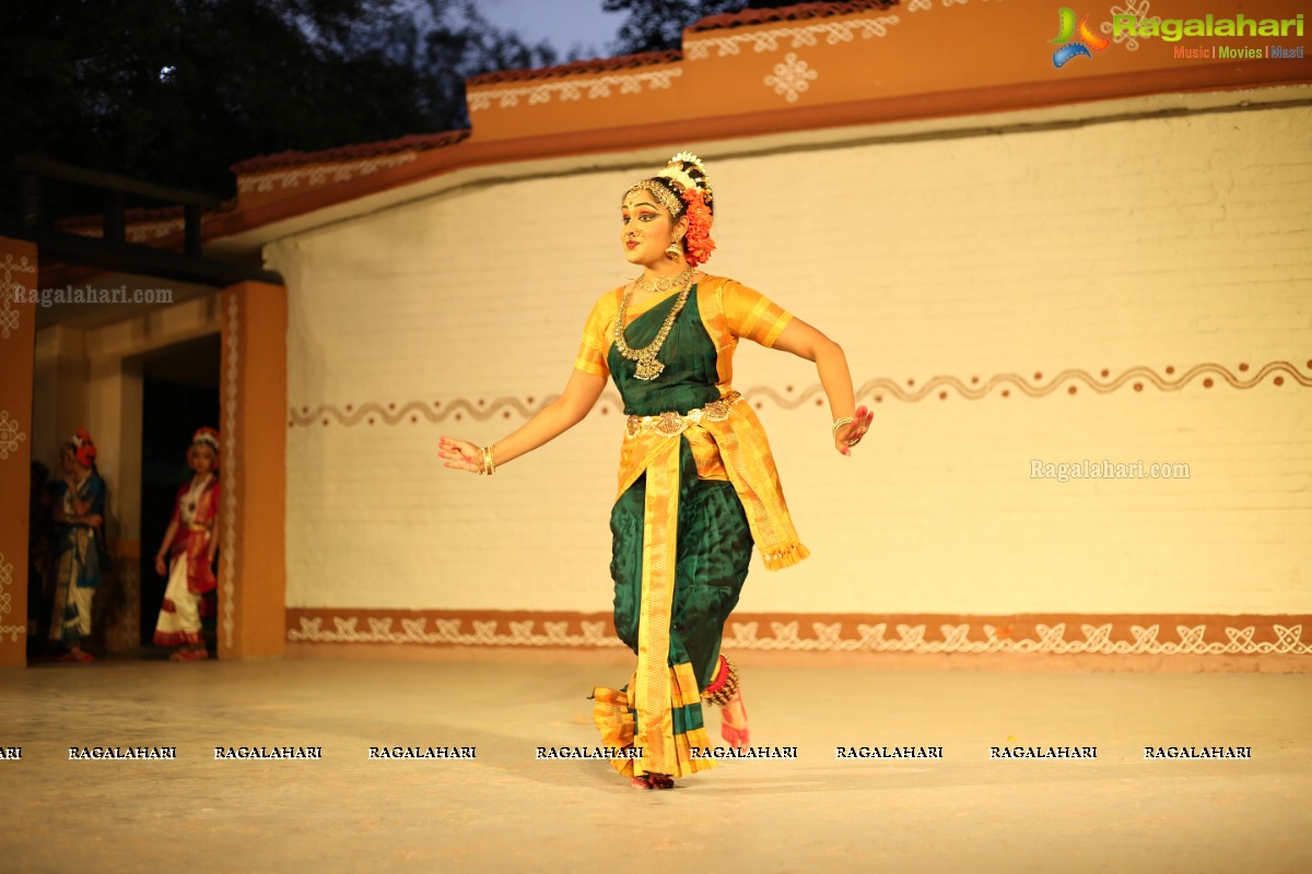 Kuchipudi Dance Recital of Chinamayi Mungara at Shilparamam, Hyderabad