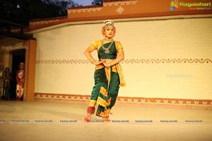 Kuchipudi Dance Chinamayi Mungara