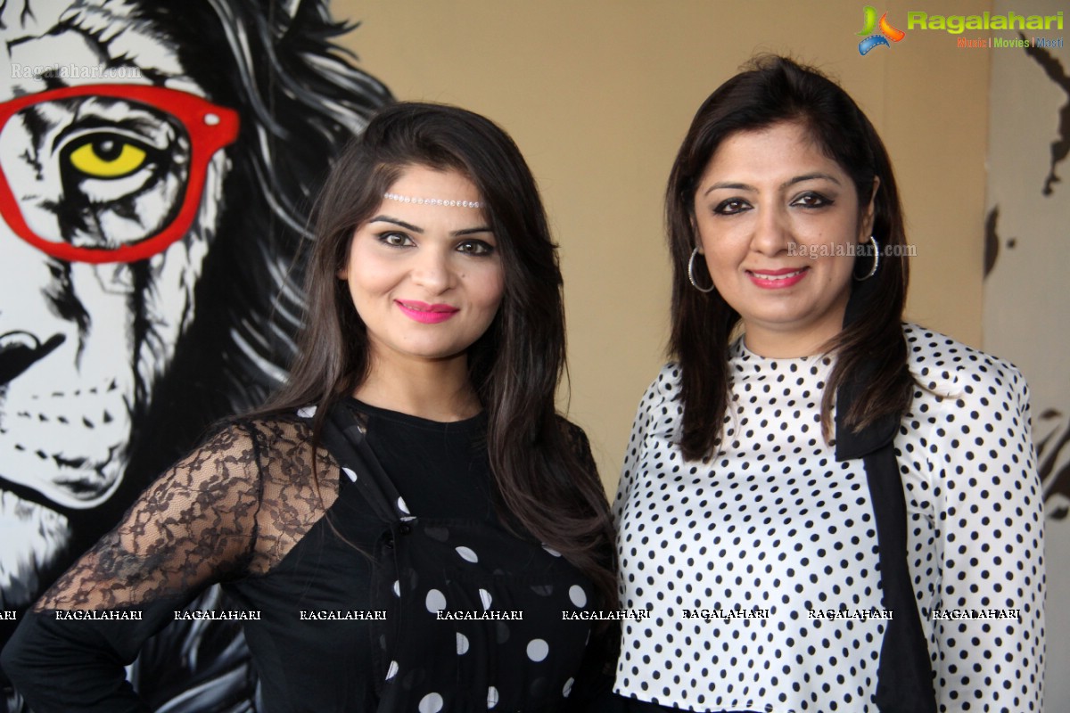 Femmis 60's Beauties Theme Party at The Bakkyard Hitech City, Hyderabad