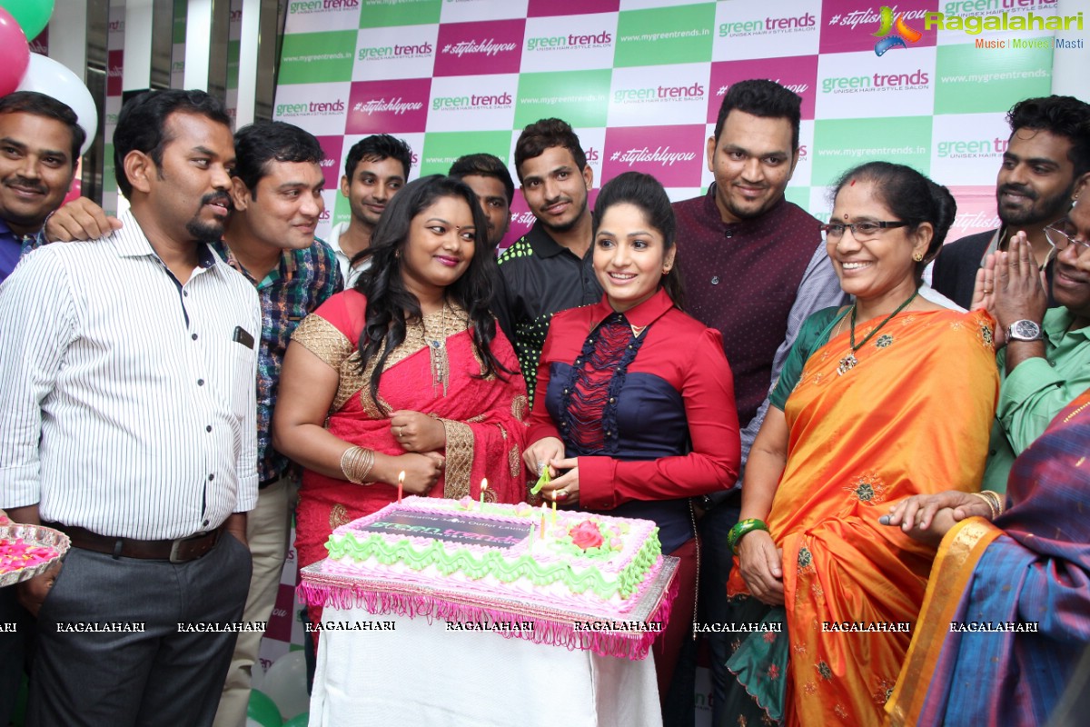 Madhavilatha launches Green Trends at Begumpet